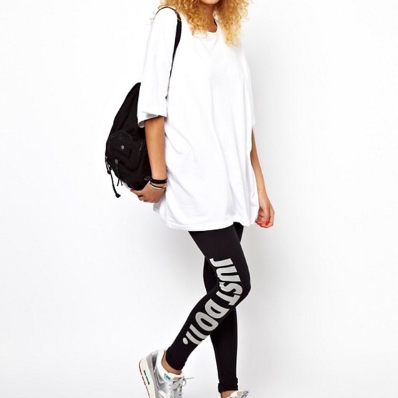 • pick your price activewear mystery bundle • - Picture 3 of 3